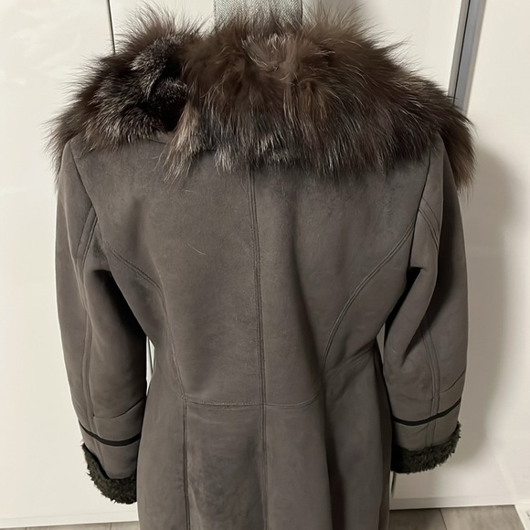 LAUNDRY NWOT Faux Shearling and Fur Coat Taupe, Size M - Picture 6 of 13